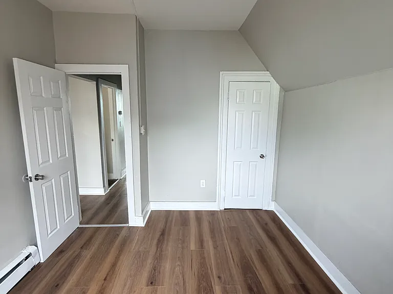 24 Shelter St #2-0 — Photo 10