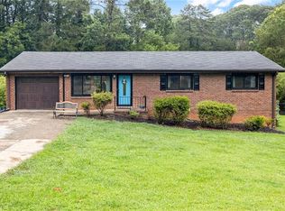 4155 Rebel Trail Dr, Douglasville, GA 30135