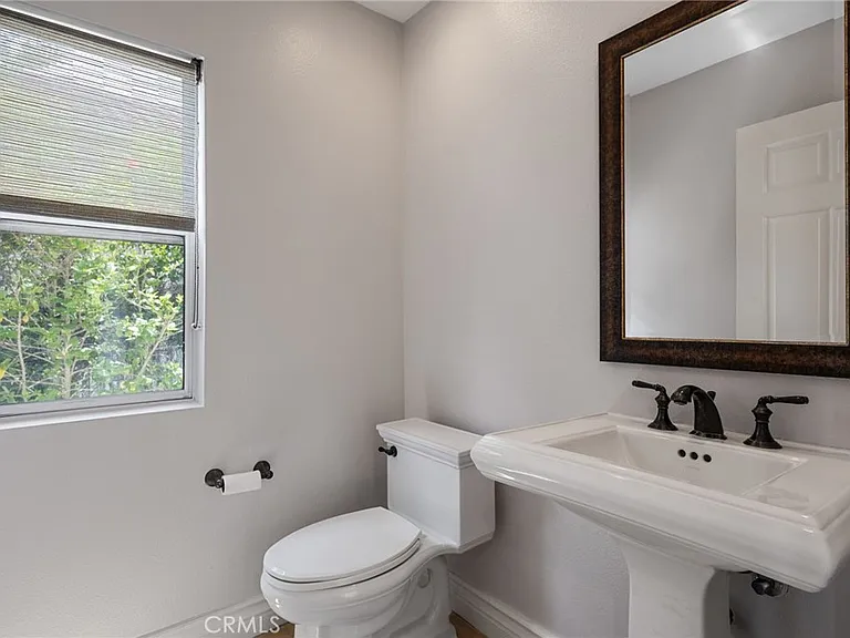 7562 Wiscasset Dr — Photo 17