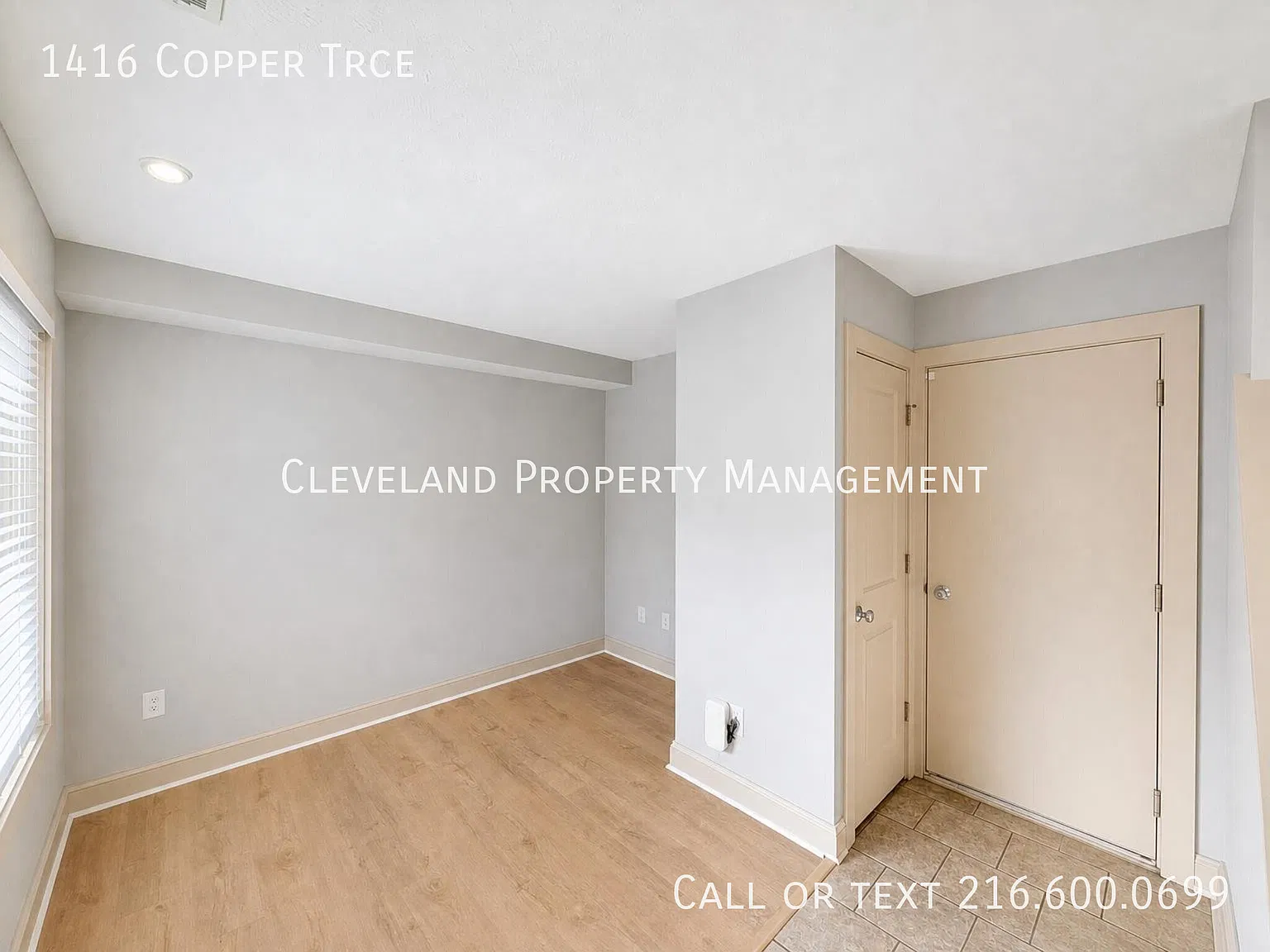 Modern Townhome with Scenic Rooftop Terrace — Photo 4