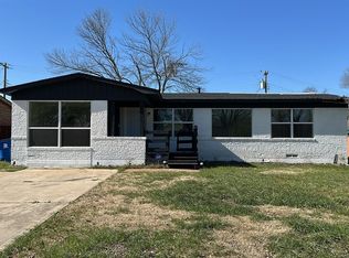 10809 Dunaway Dr, Dallas, TX 75228