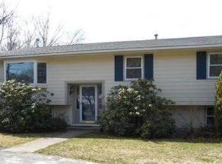 27 Madeline Rd, East Falmouth, MA 02536