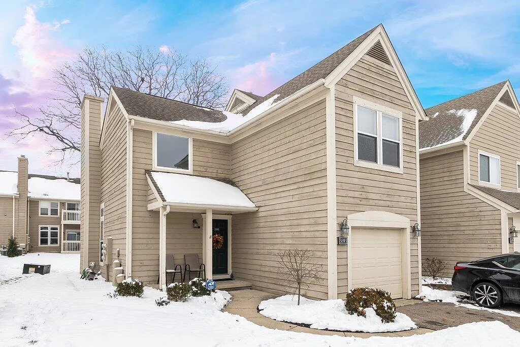 3393 Eastwoodlands Trl photo 1