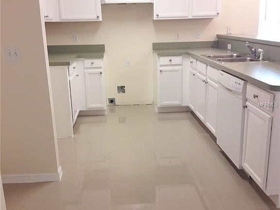 4th image of 1623 NE 3rd Ave