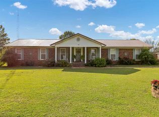 907 Windy City Rd, Humboldt, TN 38343