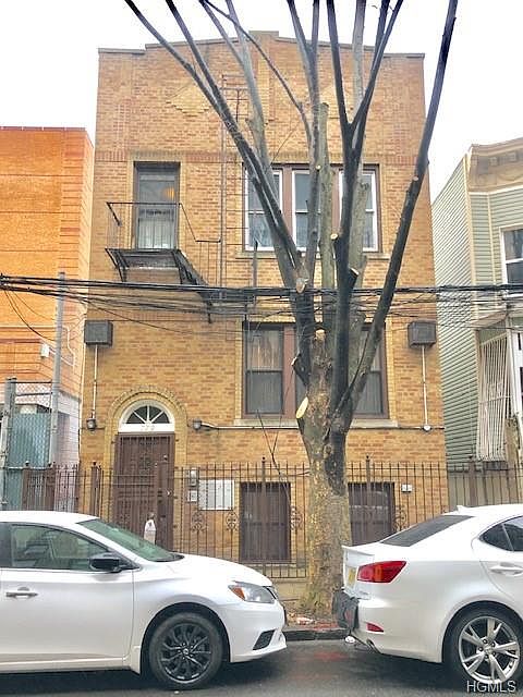 1st image of 779 Garden St