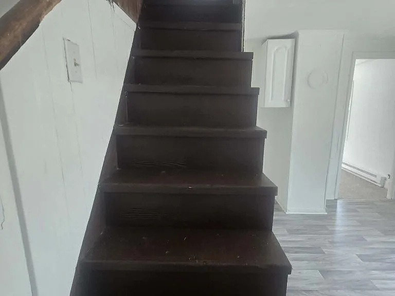 913 Pine St — Photo 10