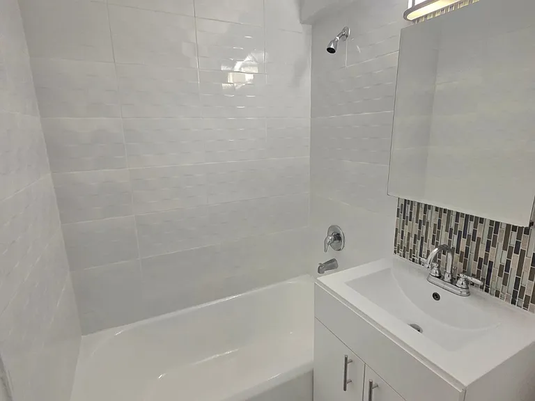 188-20 69th Ave #2A — Photo 11