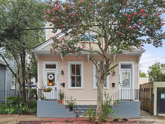 2nd image of 1327 6th St #1327