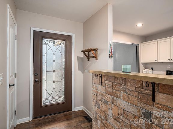5th image of 3155 Ramseur St