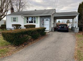 6 Traders Ct, Norwich, CT 06360