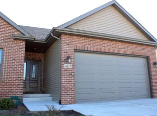 4504 Thompson Rd, Springfield, IL 62711