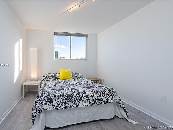 3rd image of 1688 West Ave APT 1108