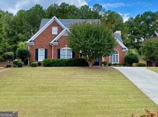 1093 Spruce Creek Ln, Lawrenceville, GA