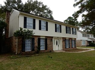 18007 Rolling Creek Dr, Houston, TX 77090
