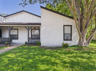 1515 Pine Ridge Dr, College Station, TX 77840