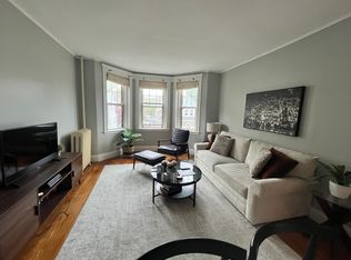 22 Orkney Rd APT 35, Brighton, MA 02135