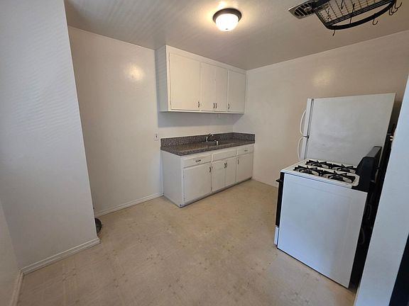 3rd image of 1640 Hearst Ave APT F
