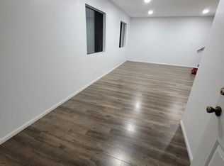 4620 Tweedy Blvd #B, South Gate, CA 90280