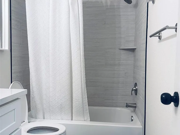 1319 Brenda Ln #B — Photo 12