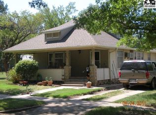 507 S Randall Ave, Moundridge, KS 67107