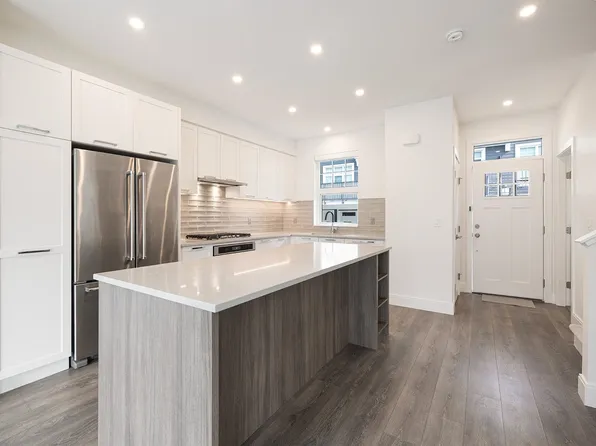 1310 Mitchell St #146, Coquitlam, BC V3E 0T9