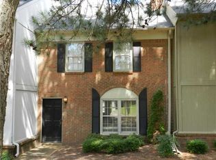 6995 Fords Station Rd, Germantown, TN 38138