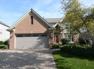 1118 Fairfax Ln, South Elgin, IL 60177