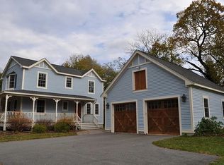 54 Willowdale Rd, Groton, MA 01450