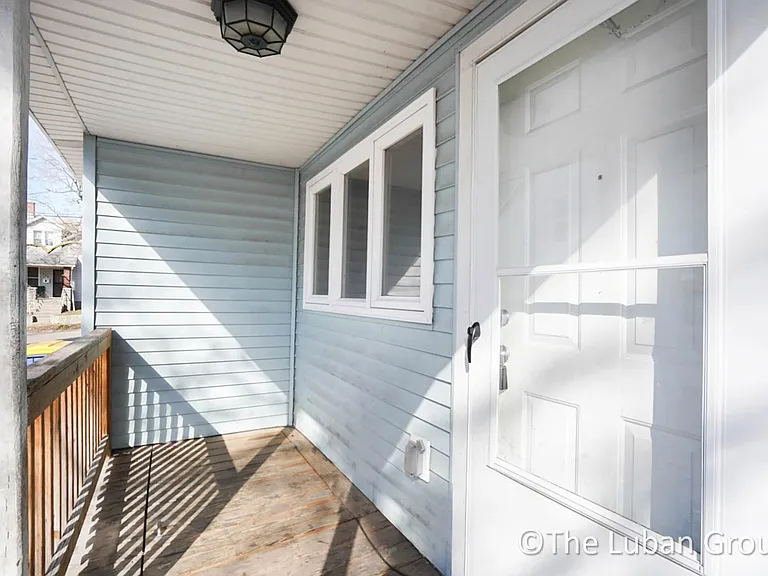 334 Indiana Ave SW #3 — Photo 3