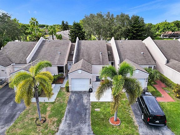 3rd image of 5157 NW 11th Ln