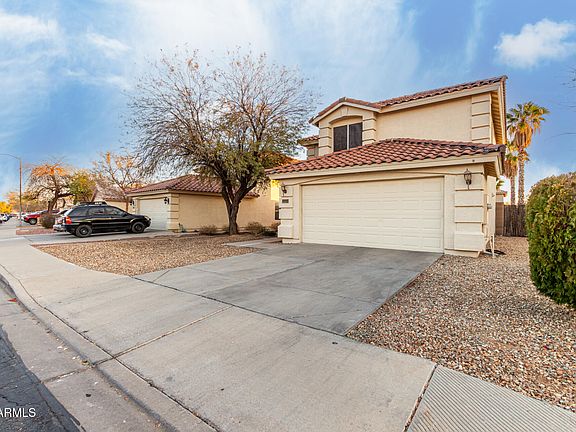5th image of 12833 W LAUREL Lane