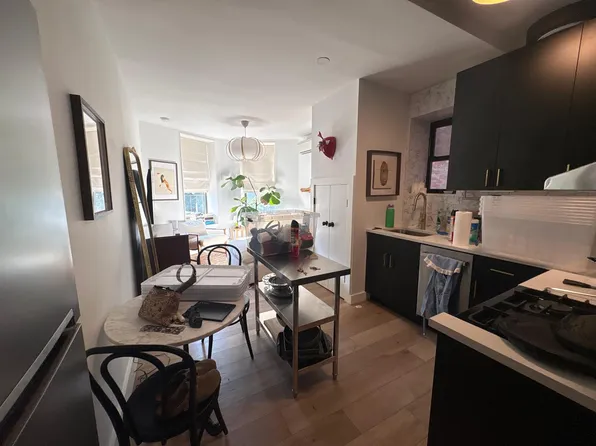 38 Cooper Street image 1 of 7