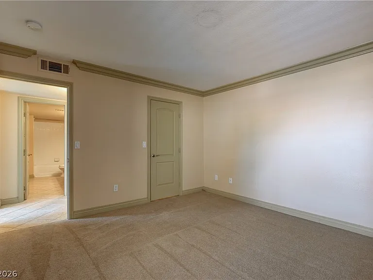 1150 N Buffalo Dr #2033 — Photo 18