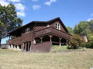 426 County Route 7, Nassau, NY 12123