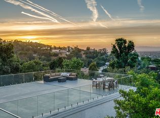 3701 Multiview Dr, Los Angeles, CA 90068