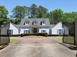 5828 Old Stone Mountain Rd, Stone Mountain, GA 30087