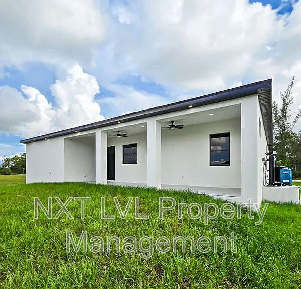 4113 Kismet Pkwy W — Photo 33