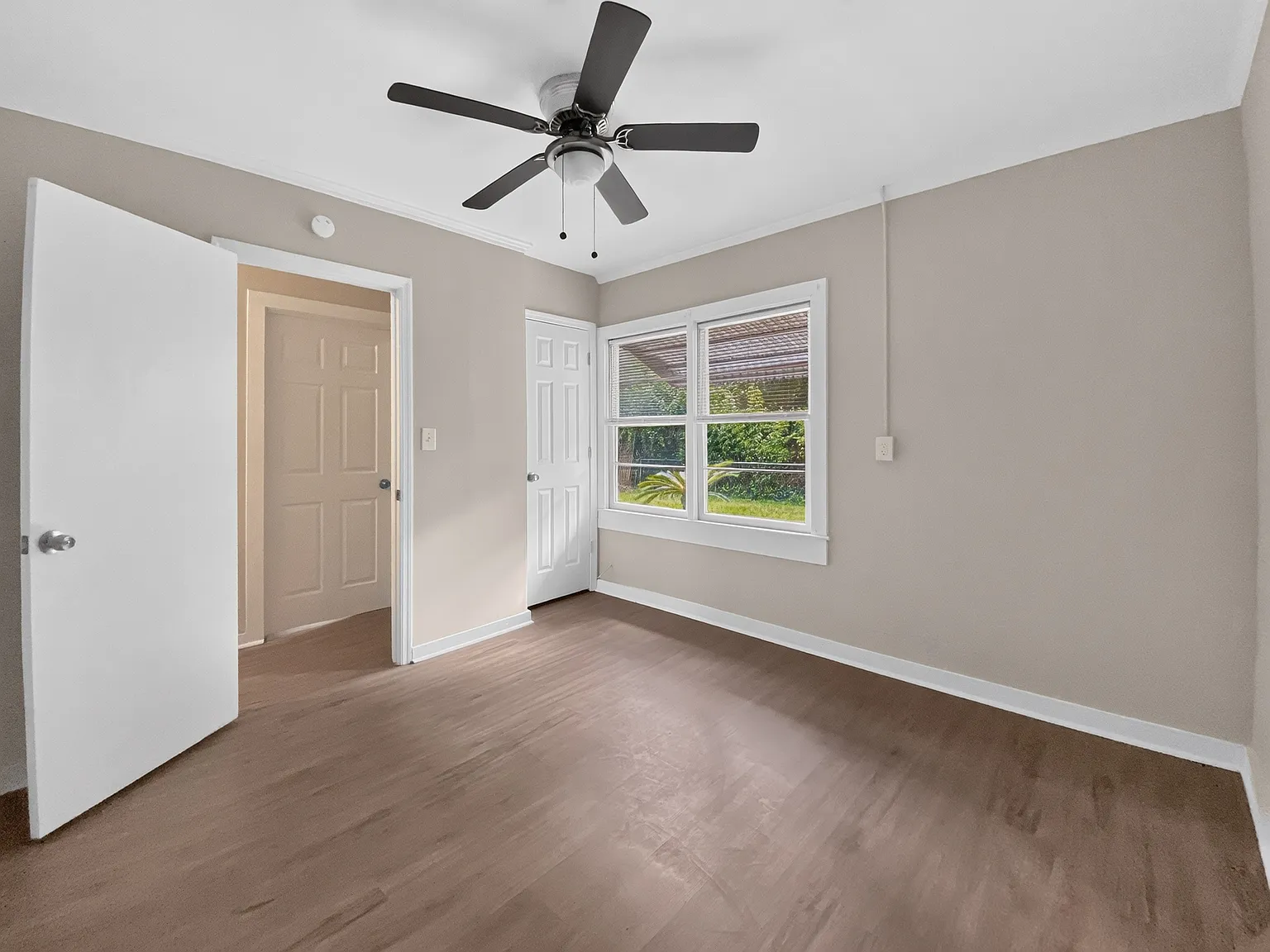 2 bed, 800 sqft, $1,575 — Photo 4