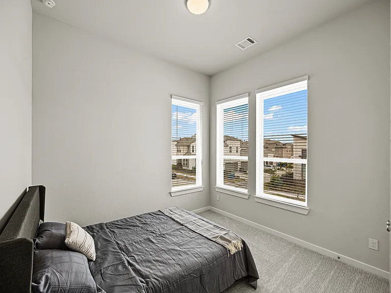 4th bedroom