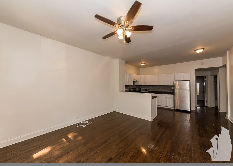 841 W Cornelia Ave #2N