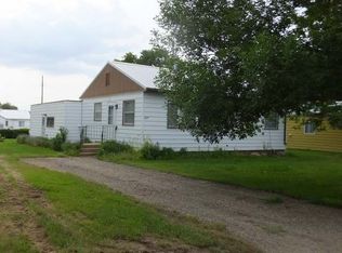 207 G St S, Glen Ullin, ND 58631