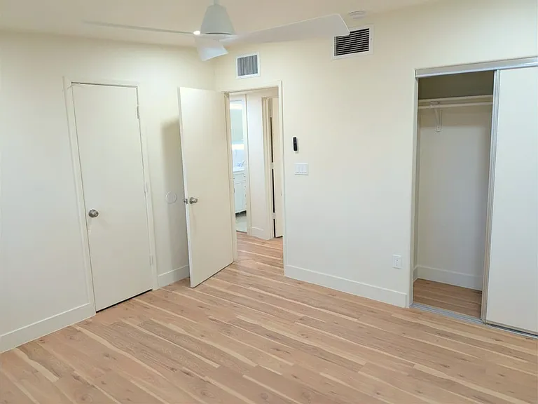4937 S Cherry Ave — Photo 9