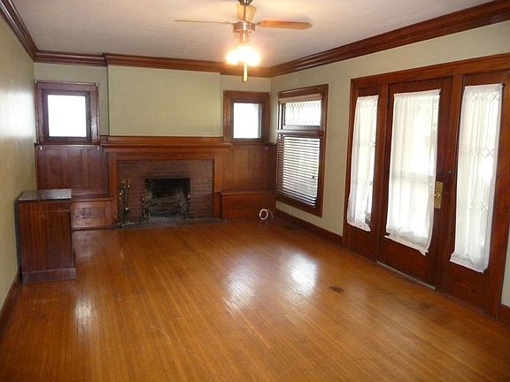2nd image of 4246 N College Ave