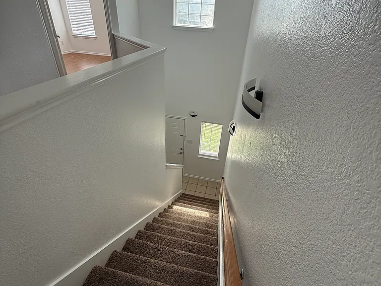 320 Woodgrove Dr #A — Photo 10