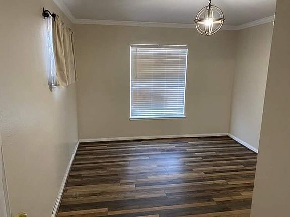 2nd image of 1155 Nimitz Dr