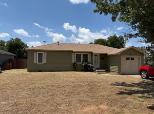 1805 Crain Dr, Altus, OK 73521