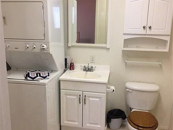 5th image of 1625 Carse Dr Ste C