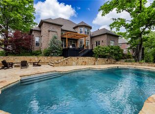 904 NW Oxford Gate, Bentonville, AR 72712