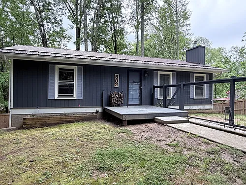 602 Beechwood Lakes Dr Photo 1